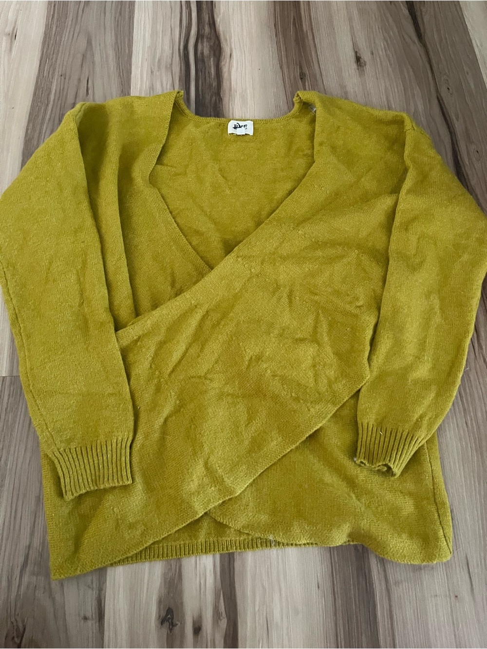 BKE Buckle Womens Faux Wrap Soft Stretch Knit Sweater Pullover Size S Small